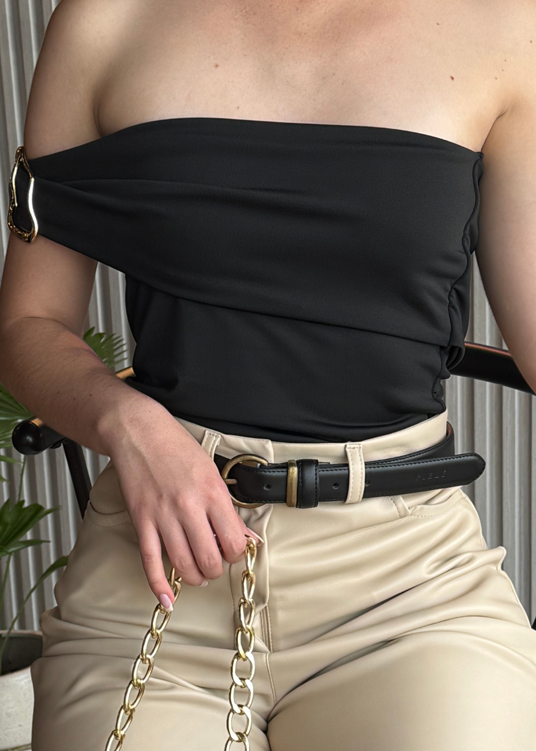 BODY STRAPLESS - NEGRO