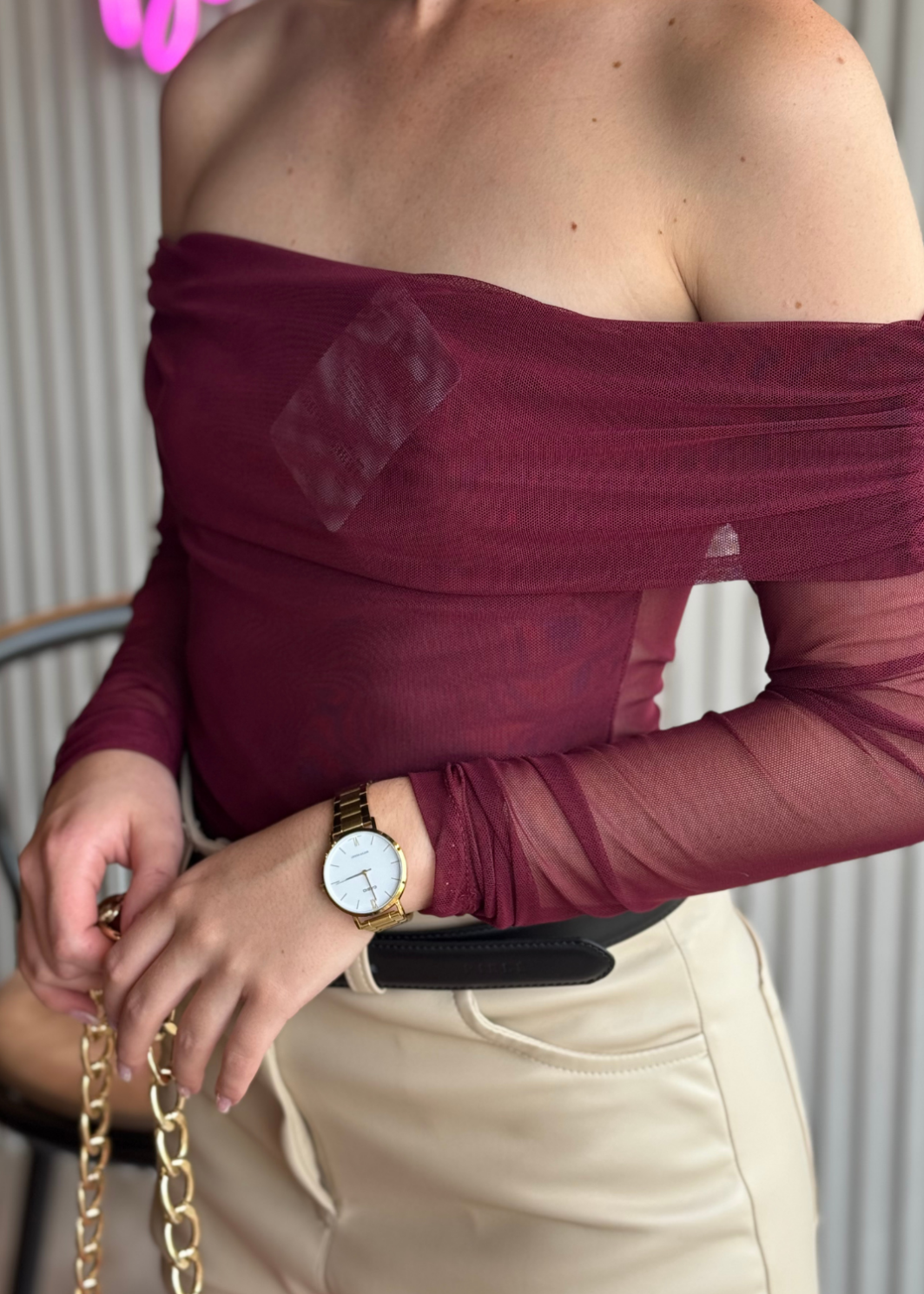 BODY CUELLO BANDEJA - VINO TINTO